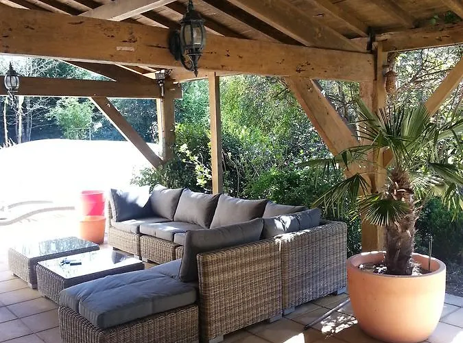 Le Clos D'any Bed and Breakfast 4*